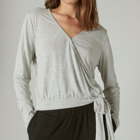 NWT Lucky Brand Heather Gray Sandwash Surplice Top - Picture 9 of 10